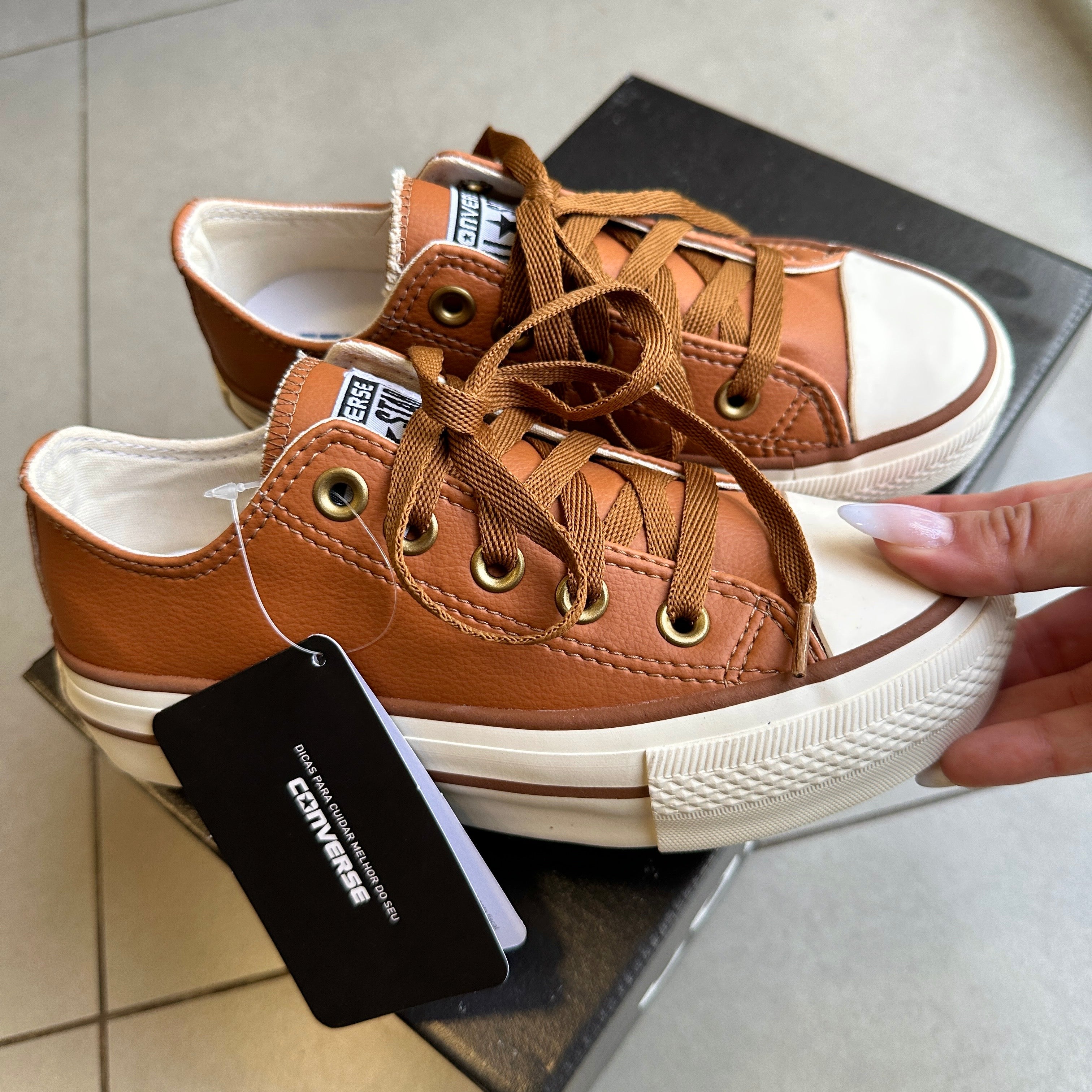 Tênis All Star Caramelo Off White Plataforma