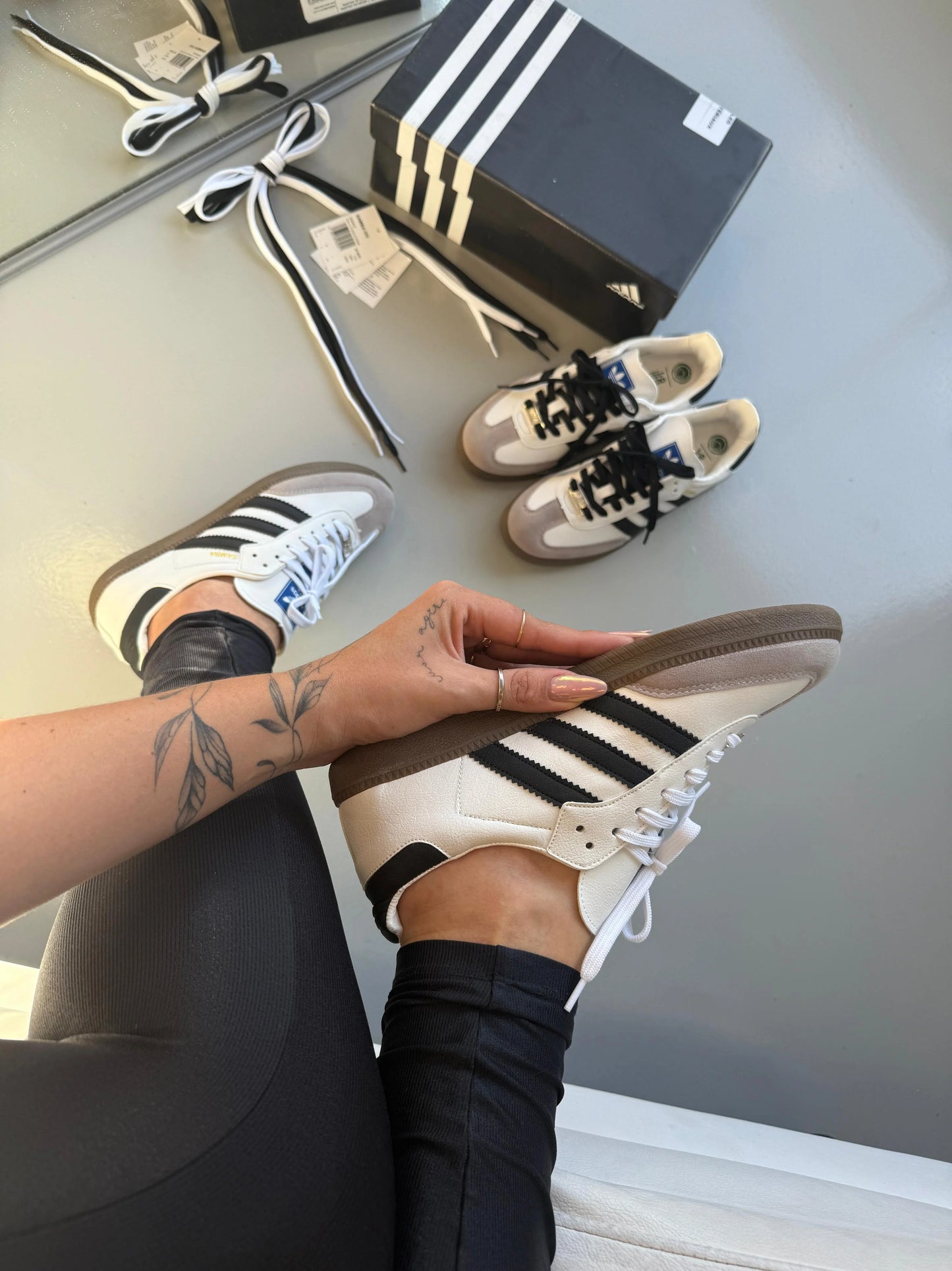 Tenis Samba OG Solado Marrom