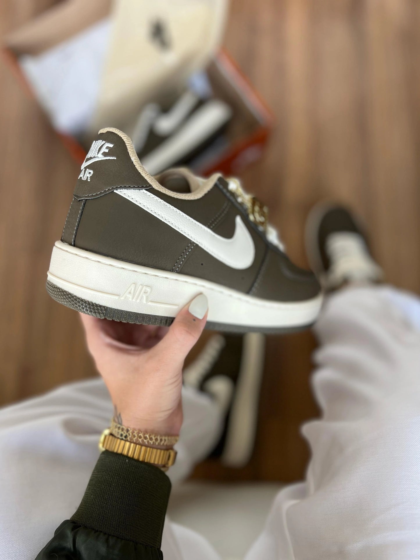 Tenis NK Air Force medalha Verde Musgo