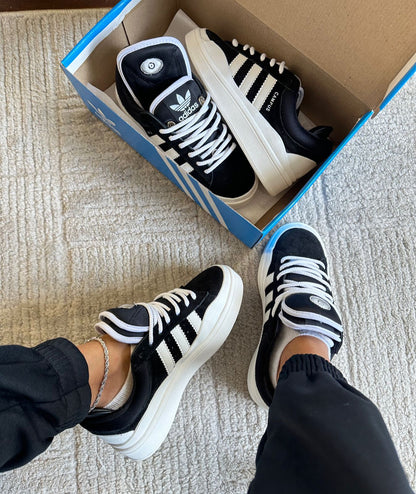 Tênis Bad Bunny x Campus Preto