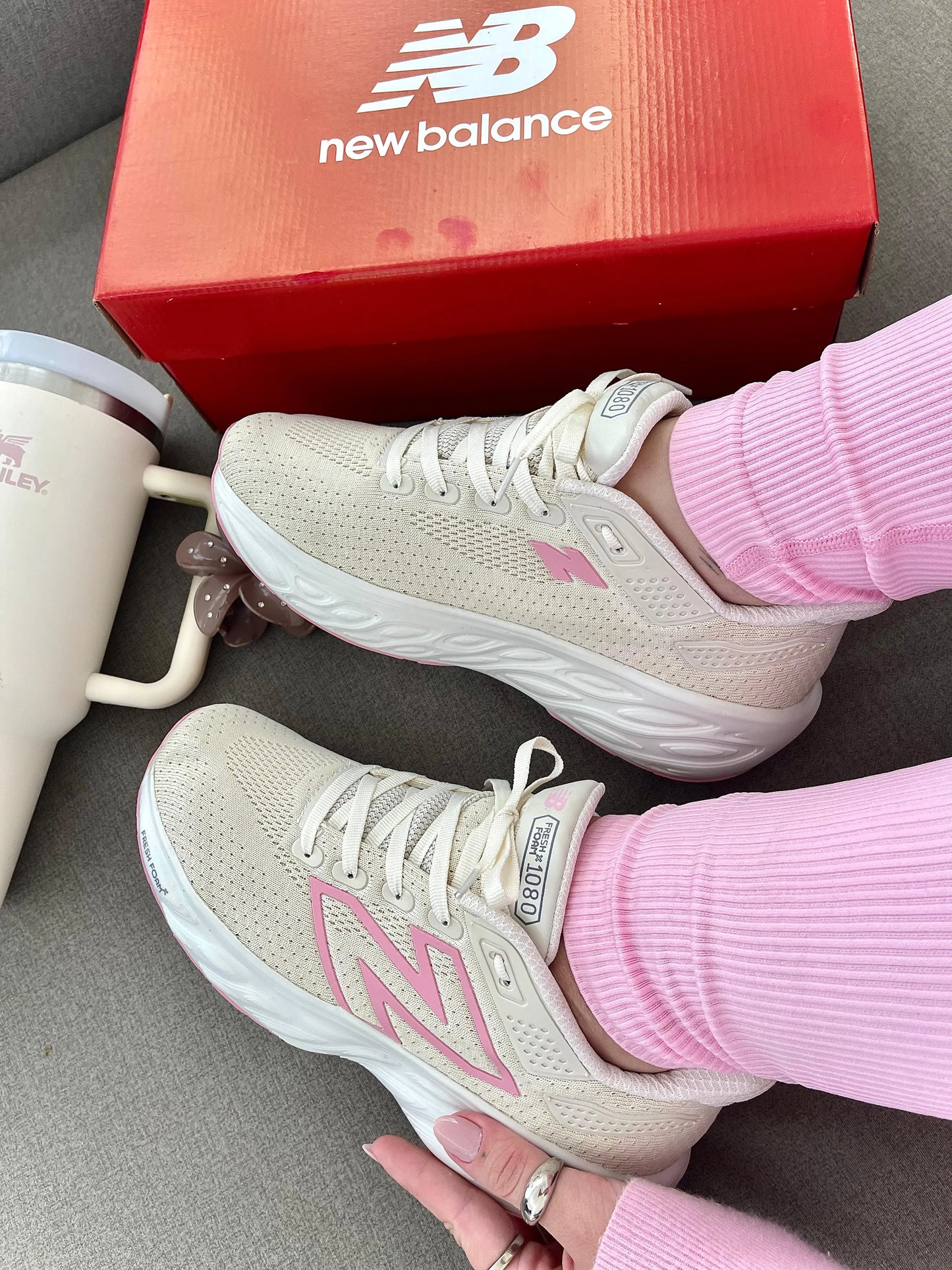 Tênis NW Fresh Foam 1080 Rosa