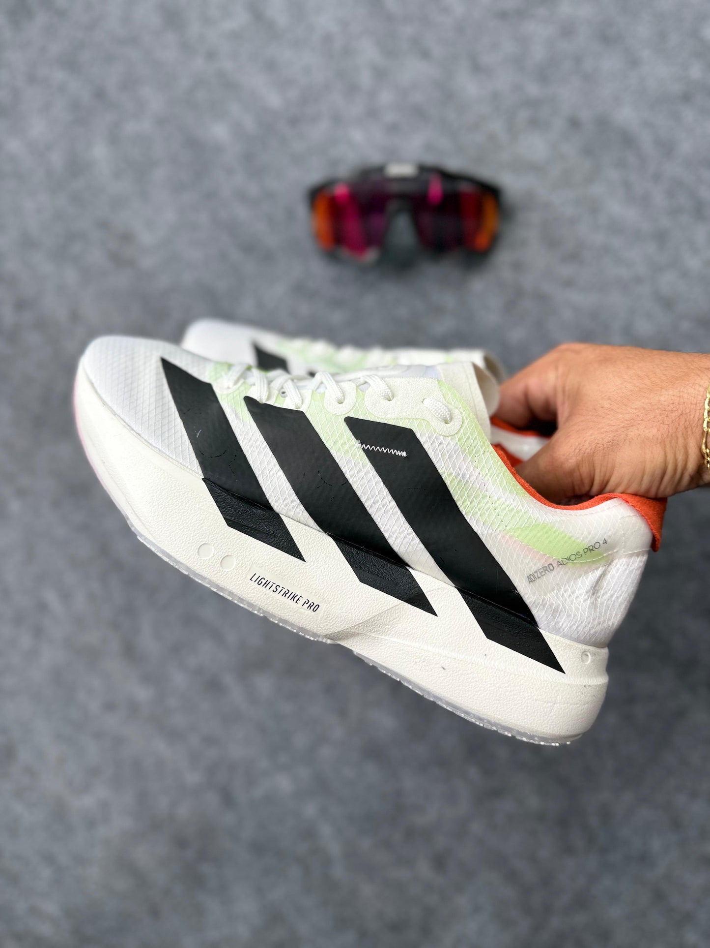 Adizero Adios pro 4 Branco/Preto/Laranja