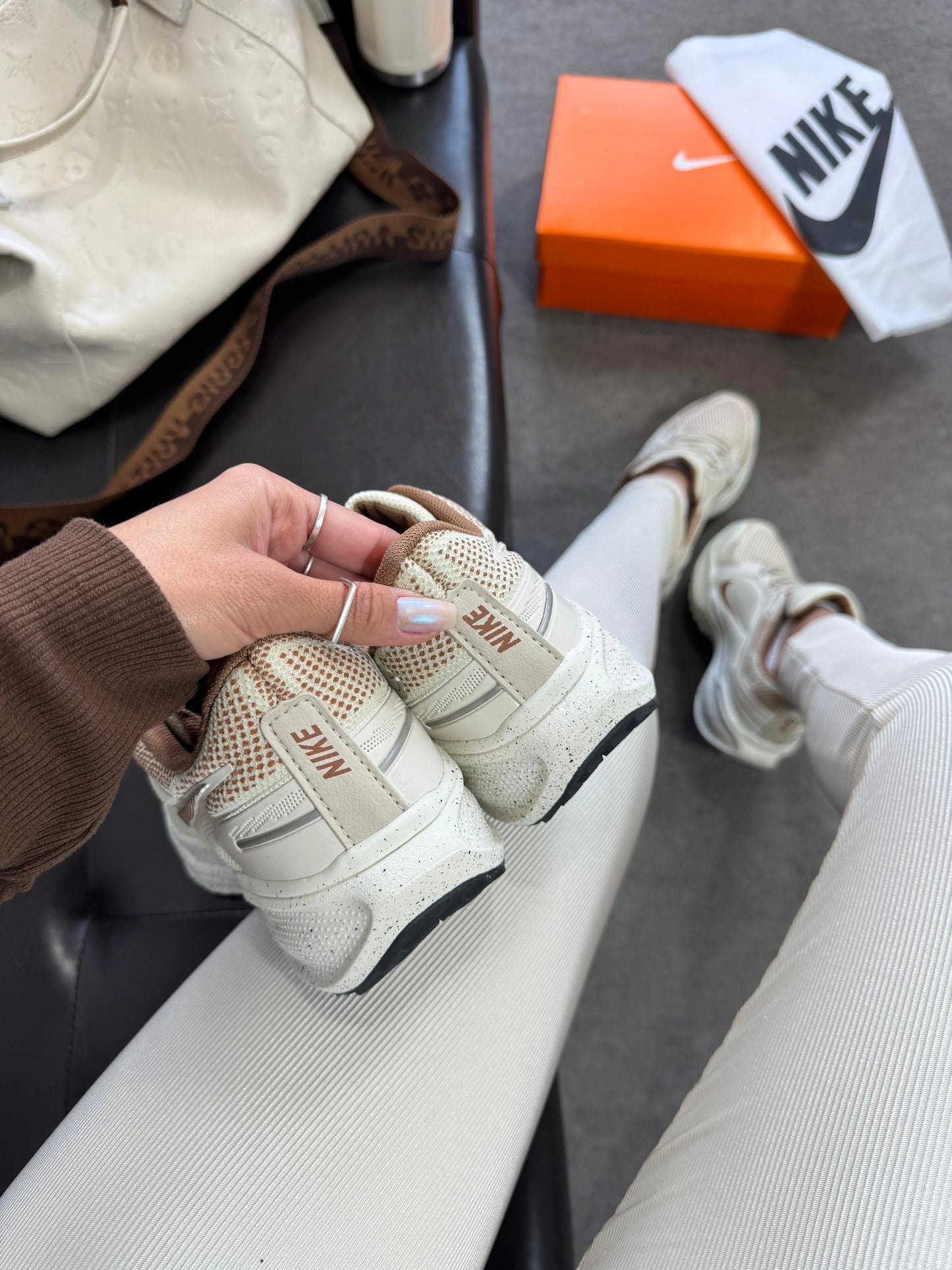 Tenis NK Air Zoom Pegasus 41 Areia