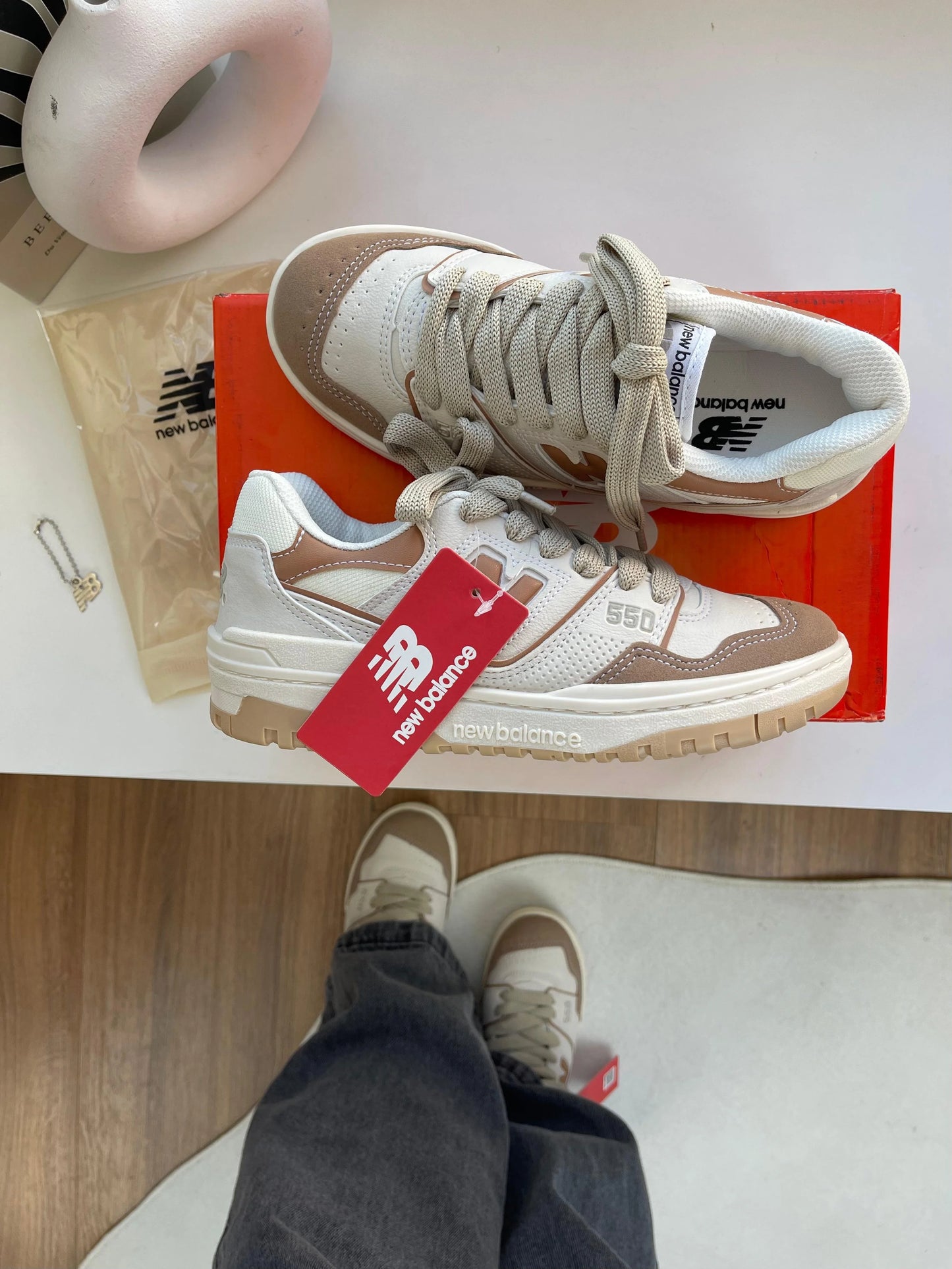 Tenis NB 550 Branco Rose