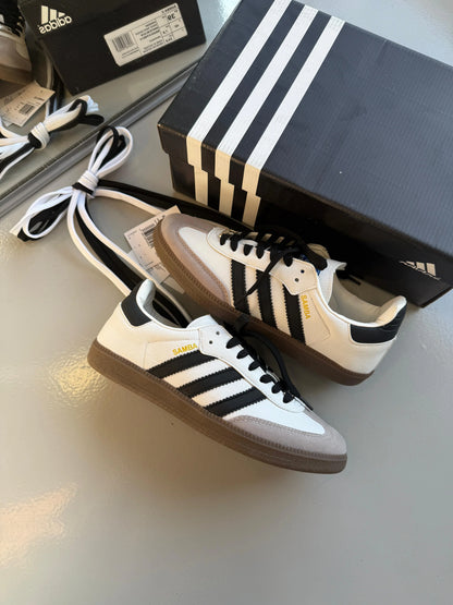 Tenis Samba OG Solado Marrom