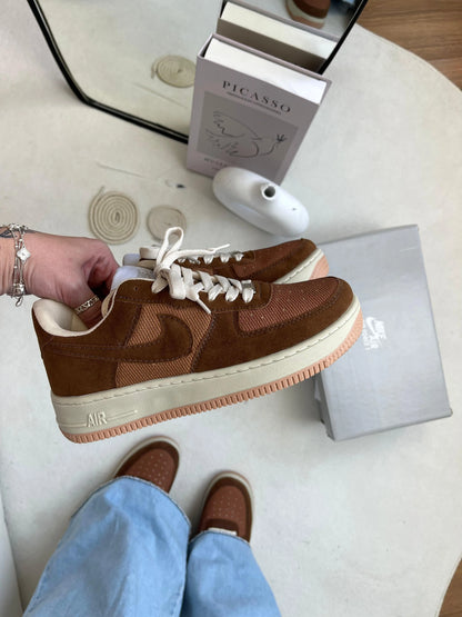 Tenis NK Air force 1 Marrom
