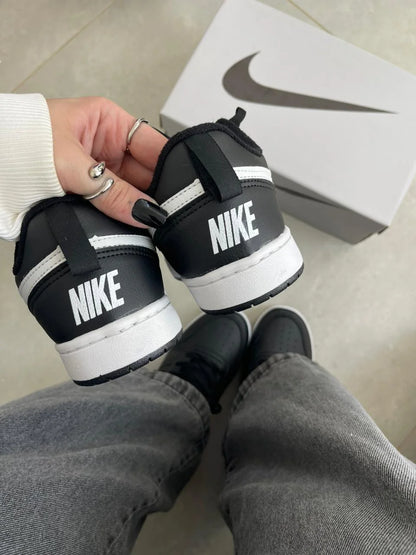 Tenis NK Court Borough Branco Preto