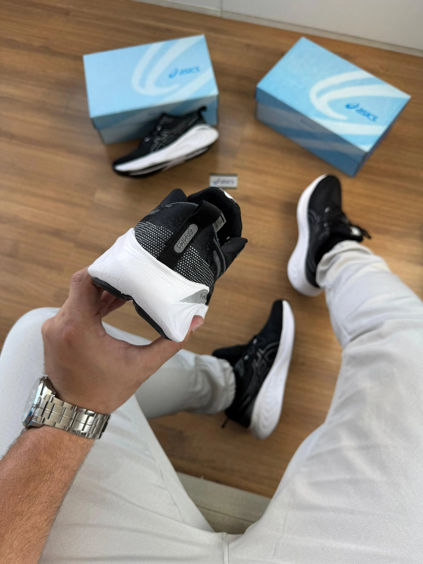 ASICS Pure Gel Preto/Prata