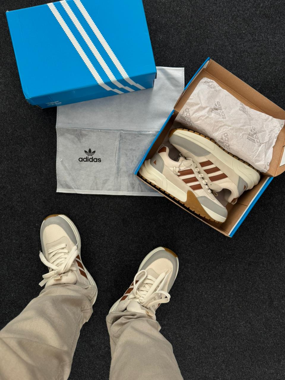 Tênis AD1 Bege/Cinza