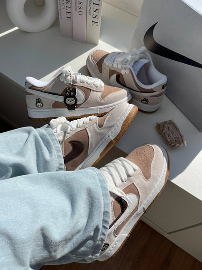 Tênis NK SB Dunk Low LABUBU