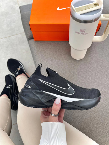 Tenis NK Zoom X Meia Knit Preto