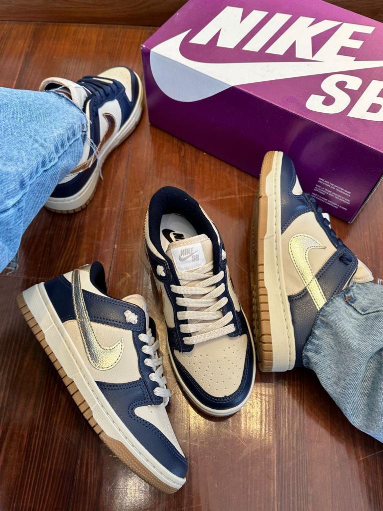 Nk Dunk Low Pro Marinho/Ouro