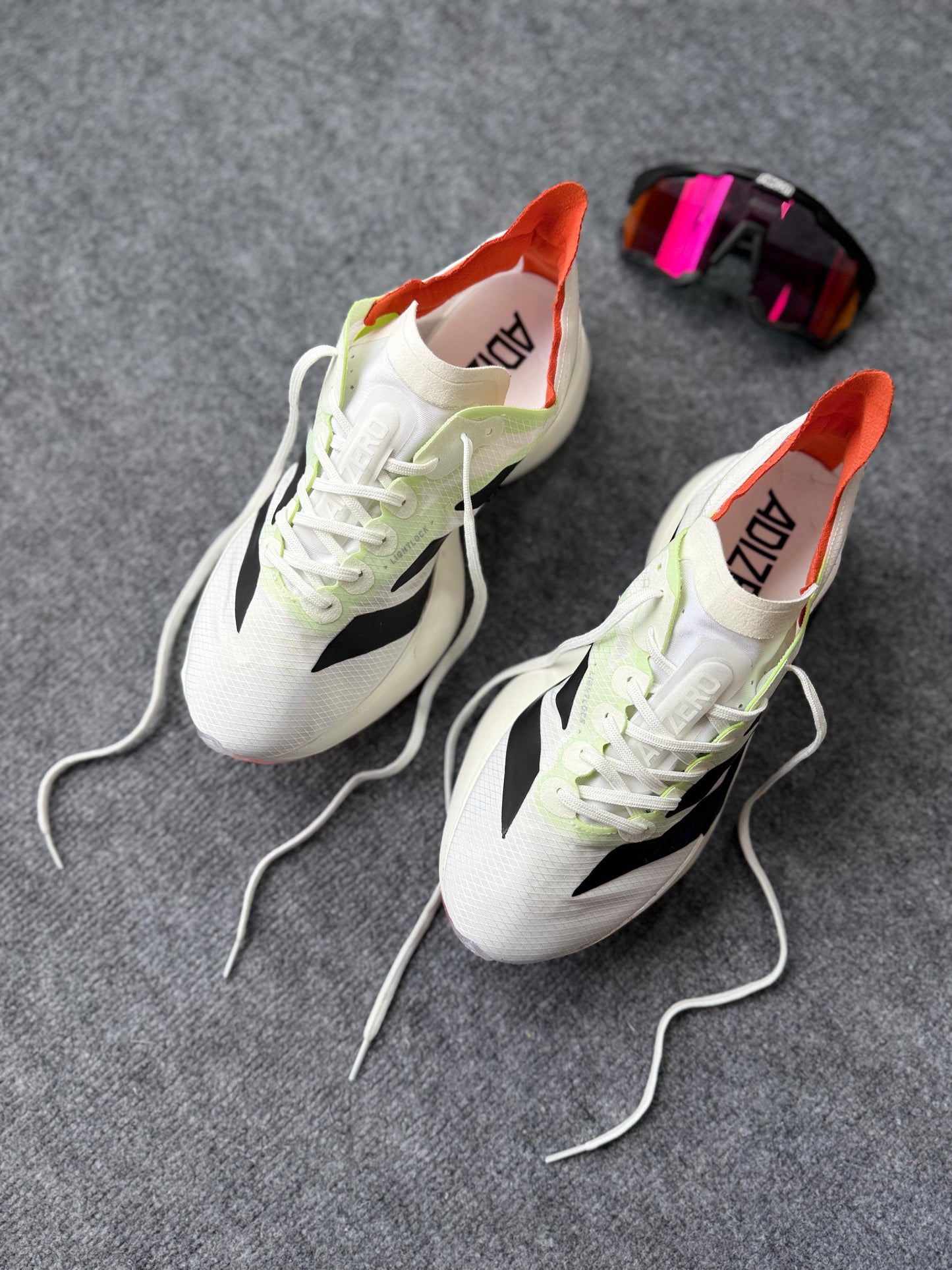 Adizero Adios pro 4 Branco/Preto/Laranja