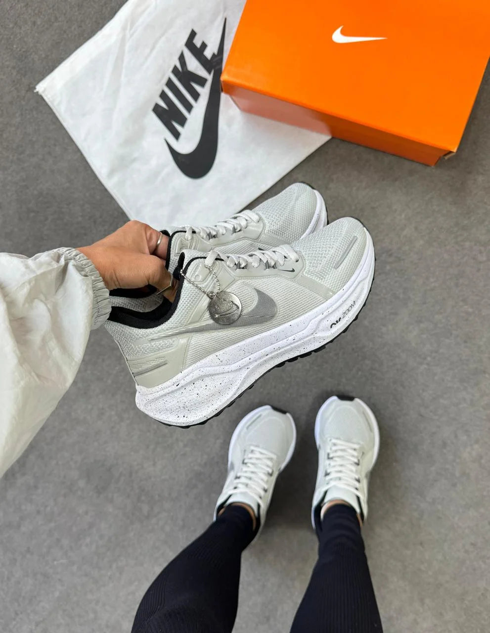 Tenis NK Air Zoom Pegasus 41 Cinza