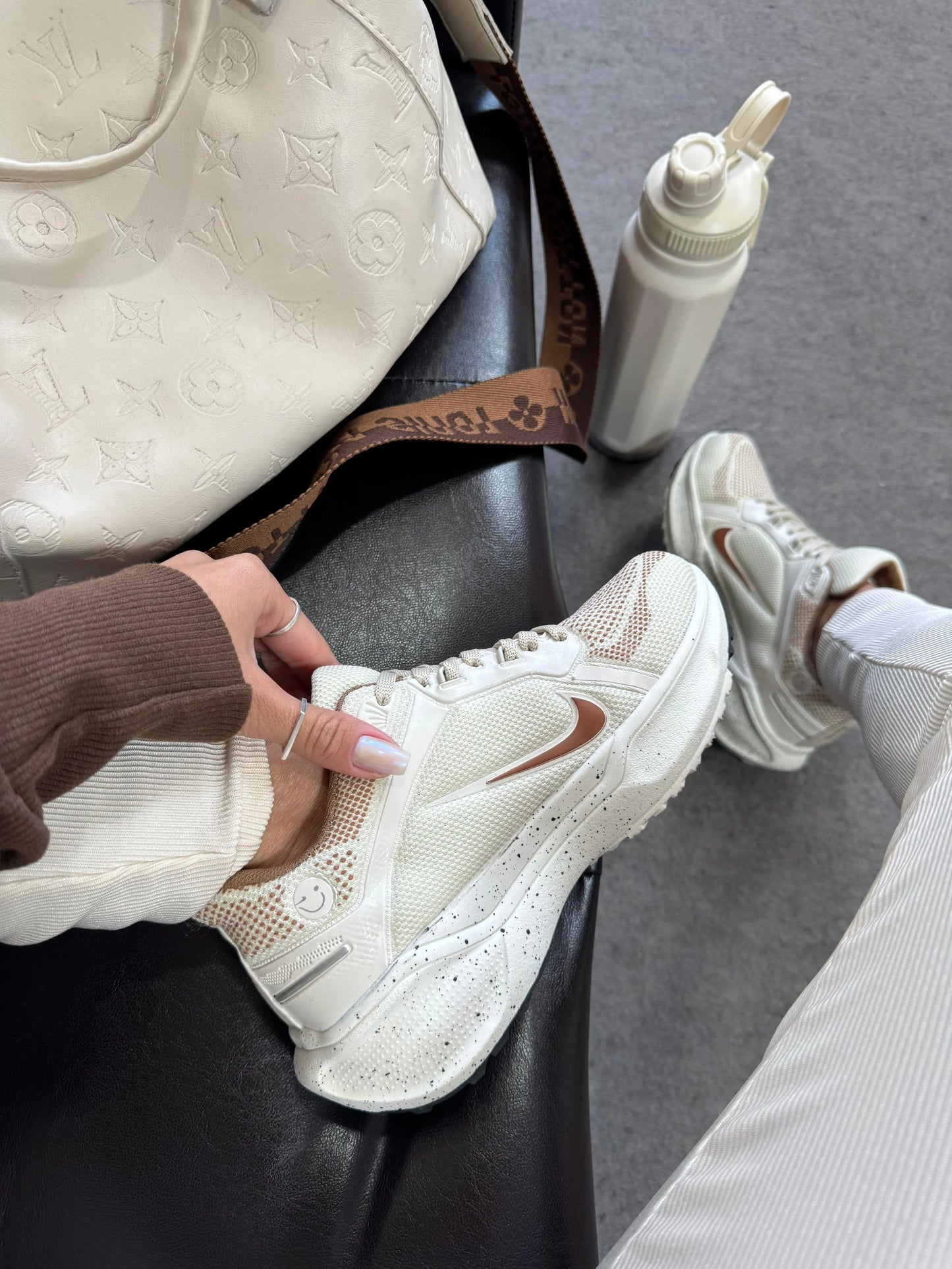 Tenis NK Air Zoom Pegasus 41 Areia