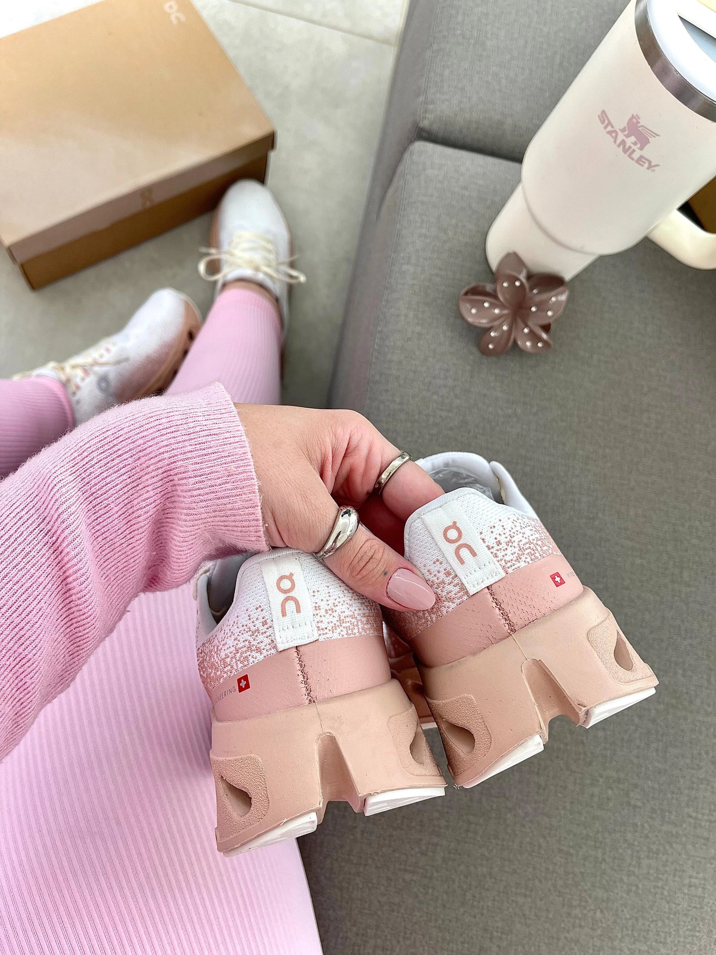 Tenis On CloudSurfer Off Nude