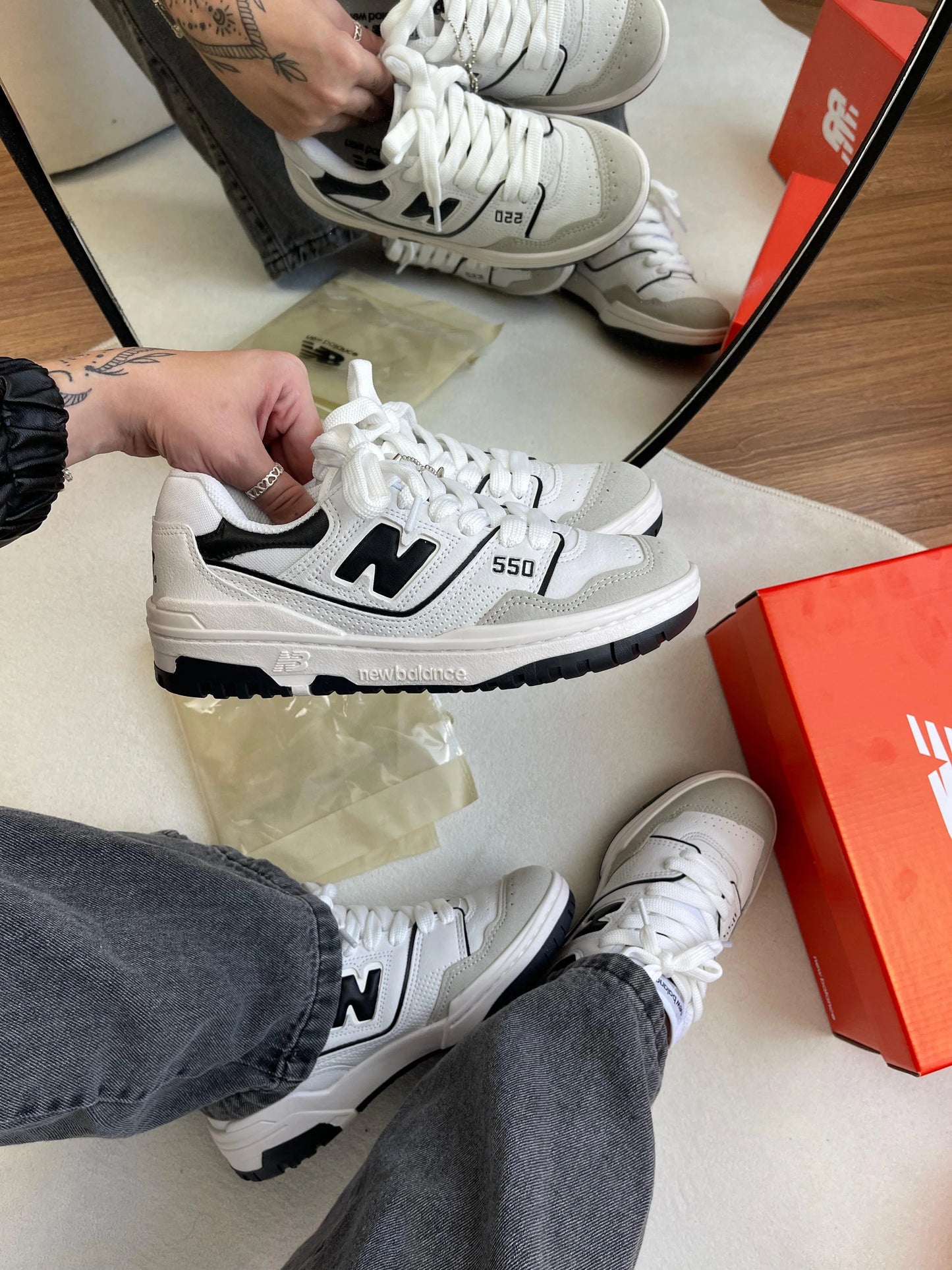 Tenis NB 550 Branco Preto