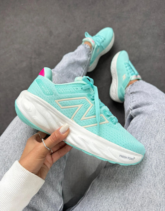 Tenis NB 1080 Verde Agua