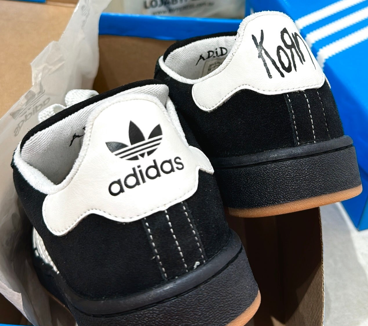 Tênis Campus 00s x Korn Preto