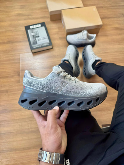 Tenis On Cloudsurfer 7 Cinza Preto