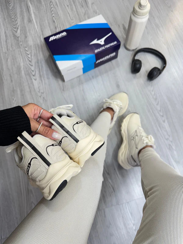 Mizuno Space 3 off/preto