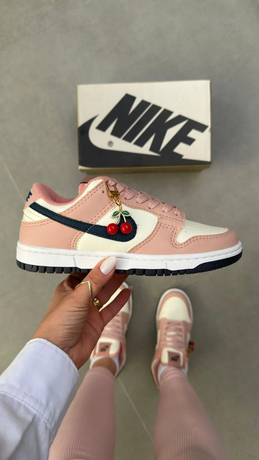 Tenis DNK Low - Cereja