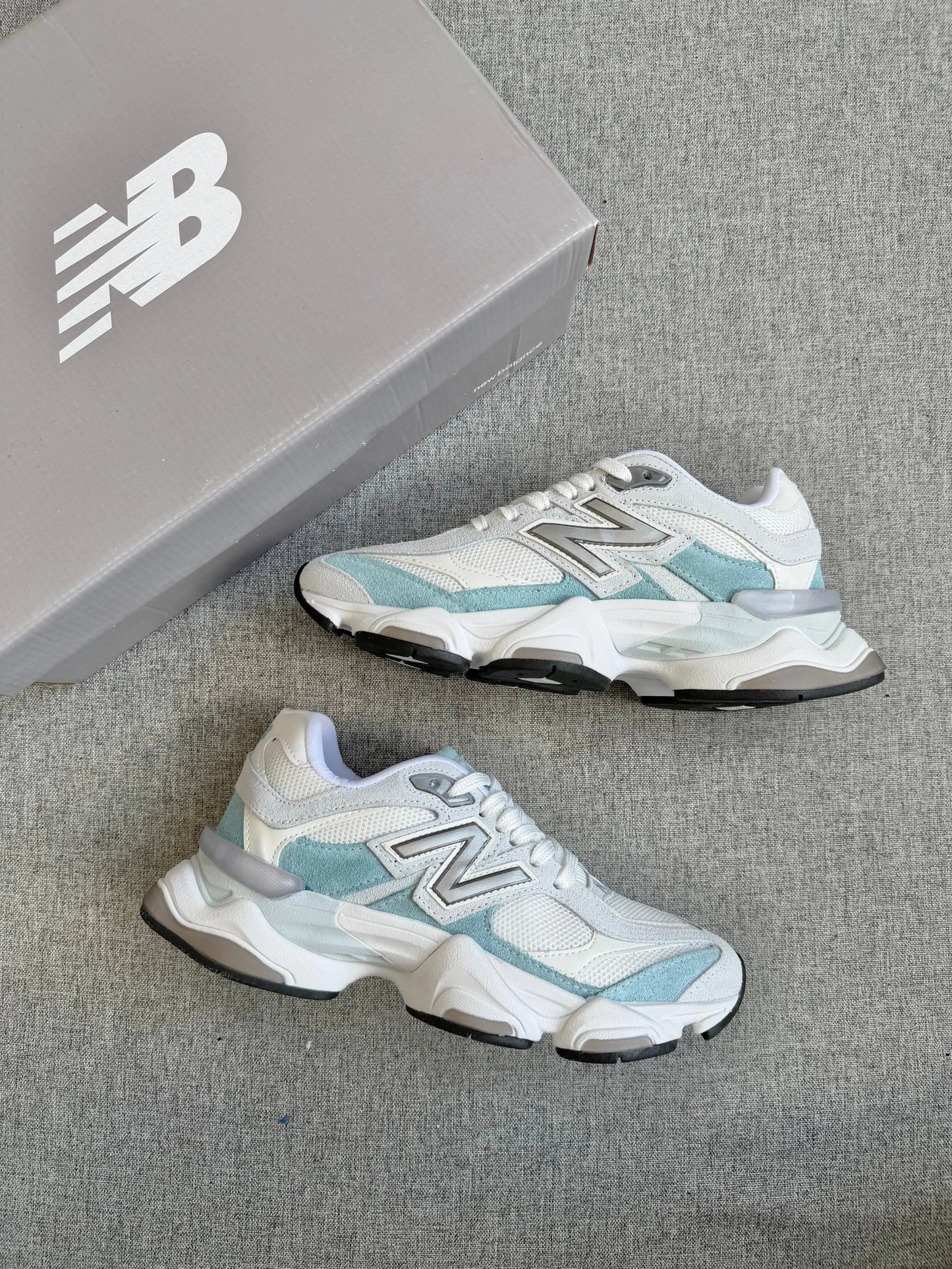 Tenis New 9060 Couro - Branco Azul BB