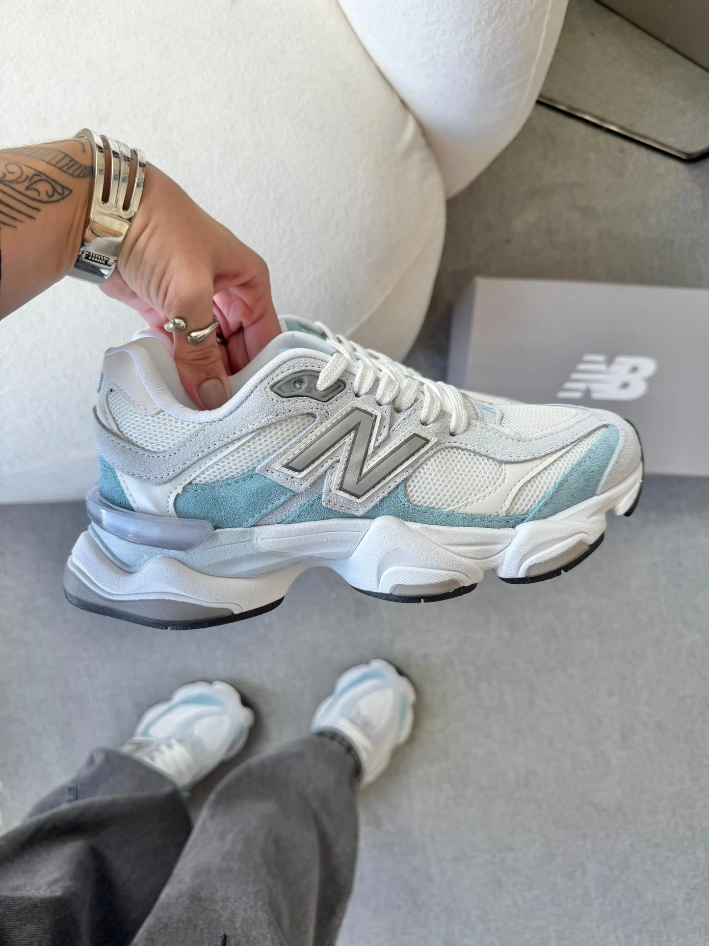 Tenis New 9060 Couro - Branco Azul BB