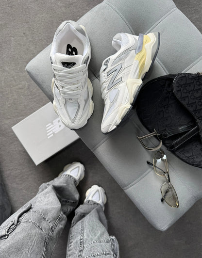 Tenis New 9060 Couro - Branco Cinza