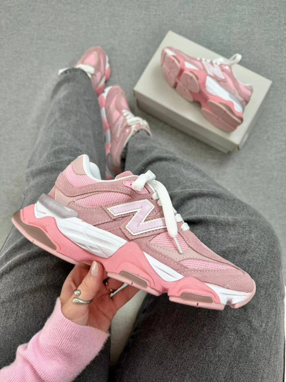 Tenis New 9060 Couro - Rosa BB