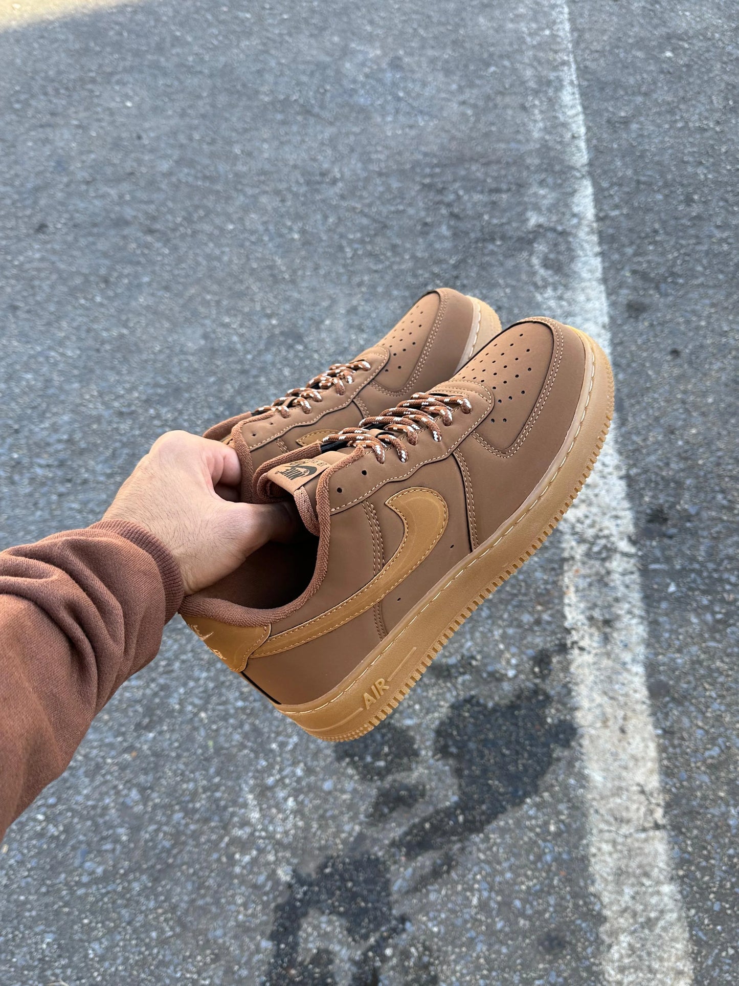 Tenis NK Air F1 - Caramelo