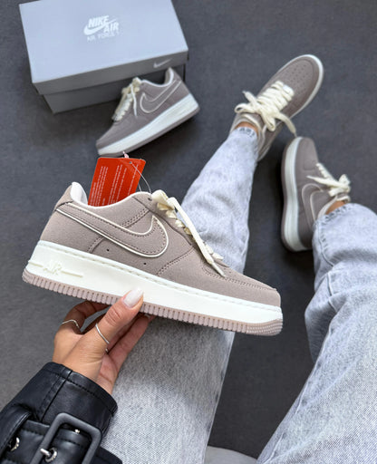 Tenis NK Air Luxo - White Antilope