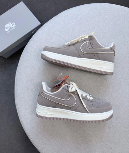 Tenis NK Air Luxo - White Antilope