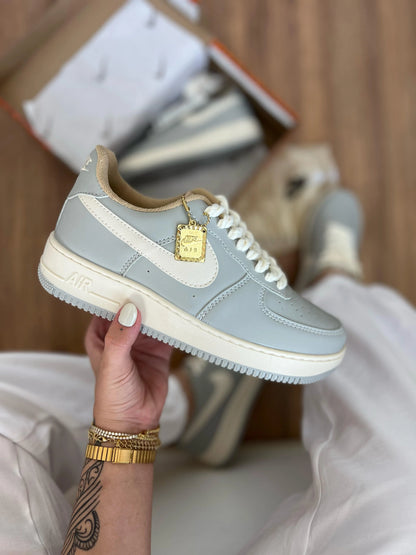 Tenis NK Air Medalha - Cinza