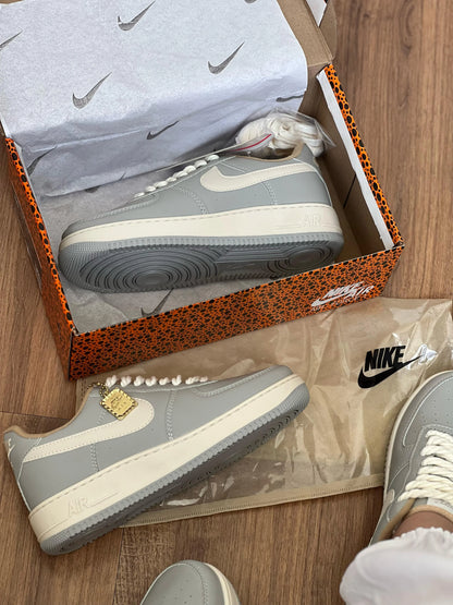 Tenis NK Air Medalha - Cinza