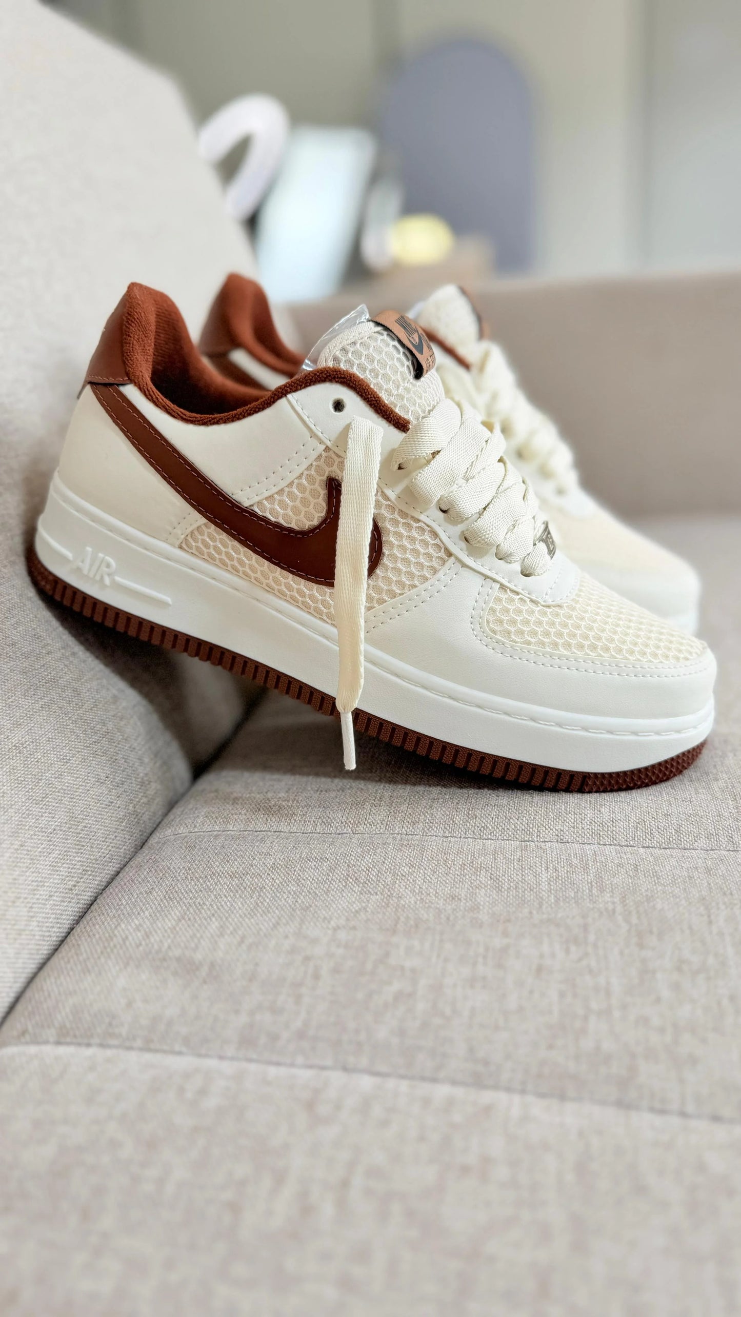 Tenis NK Air F - Off Castanho