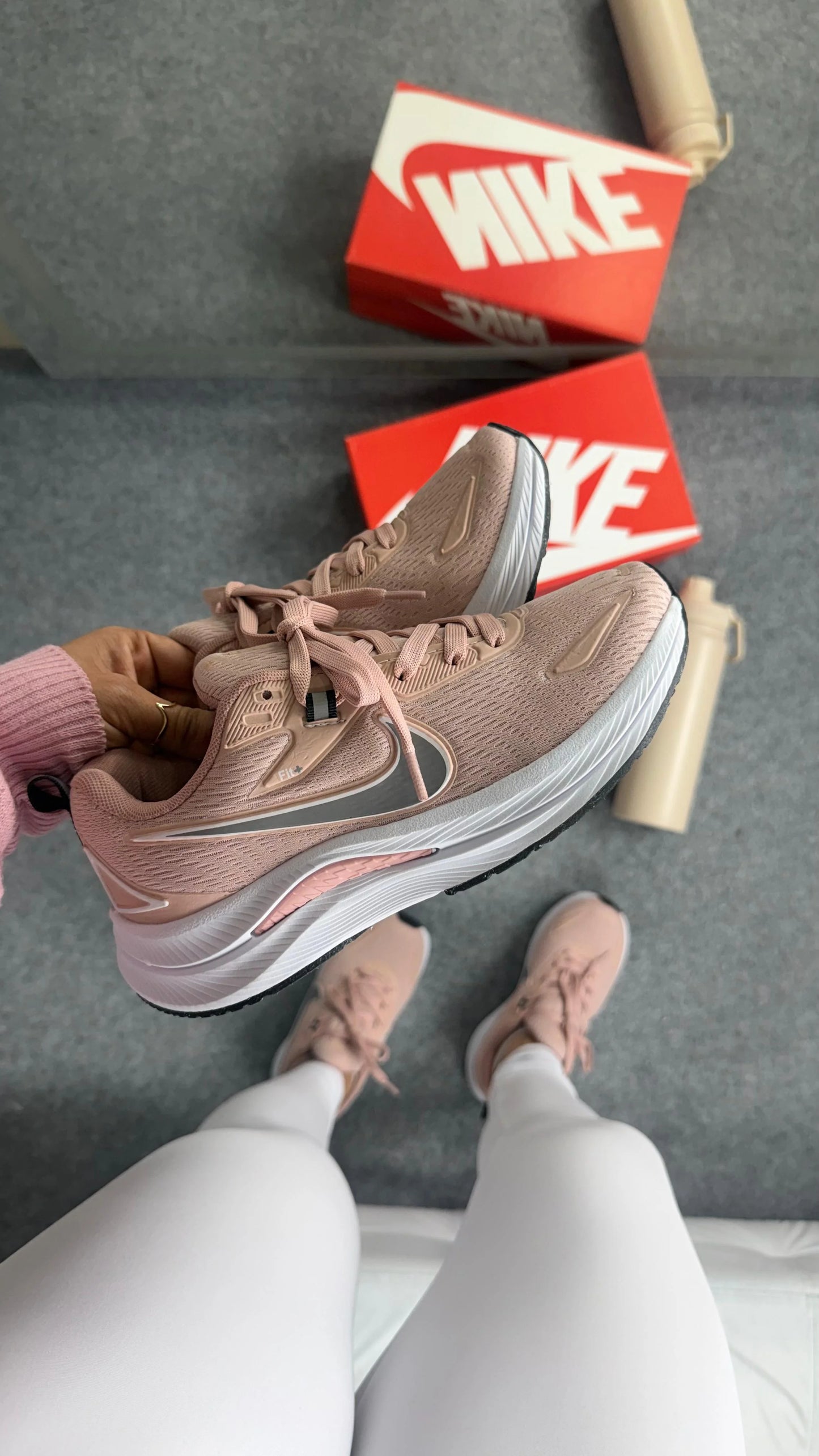 Tenis NK Runing Fit EST - Nude Branco