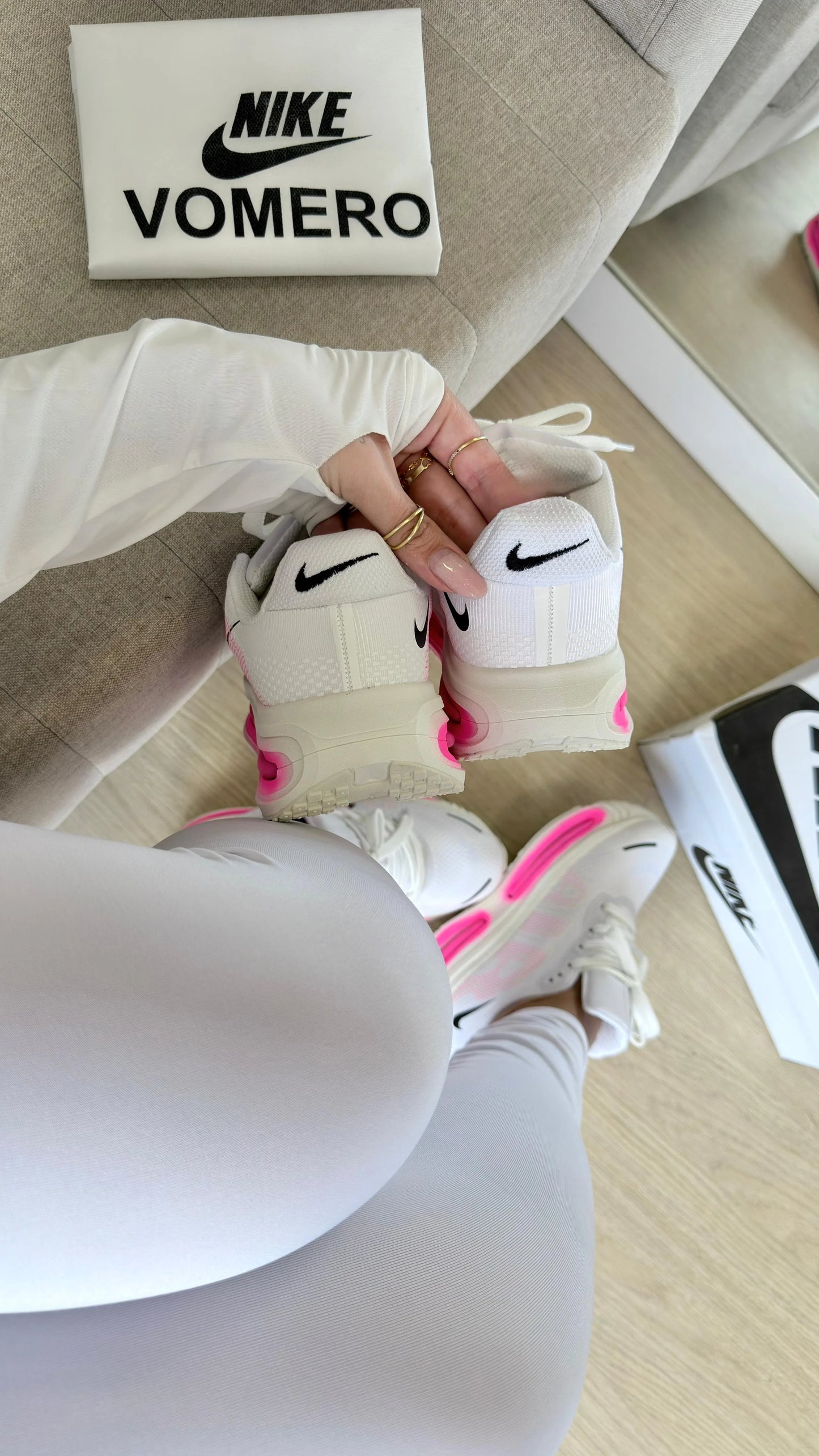 Tenis NK Vomero Premium - Branco Rosa