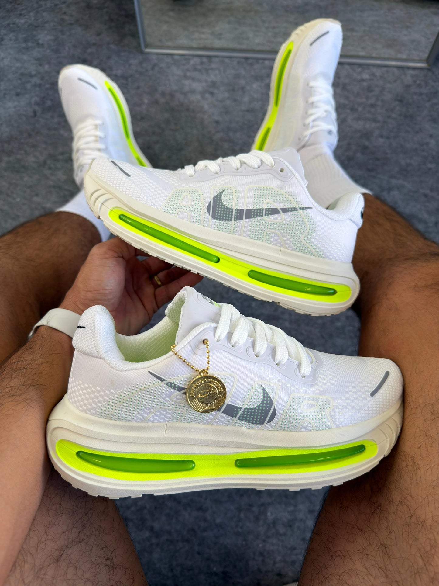 Tenis NK Vomero Premium - Branco Verde