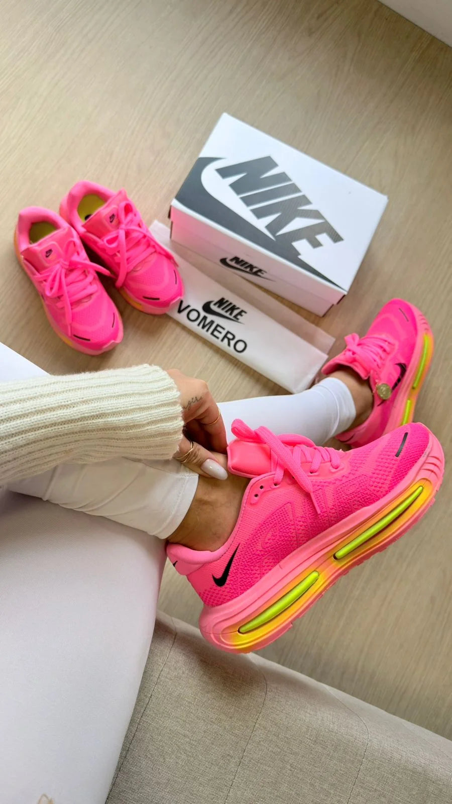 Tenis NK Vomero Premium - Rosa
