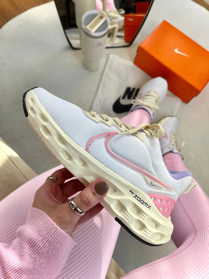 Tenis NK Zoom Flyknit - Branco Rosa