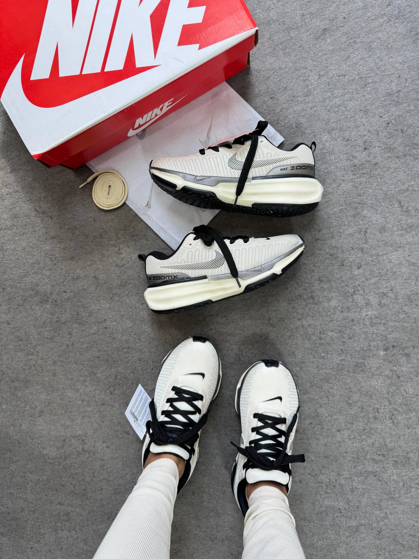 Tenis NK Zoom X Run 3 - Off Preto