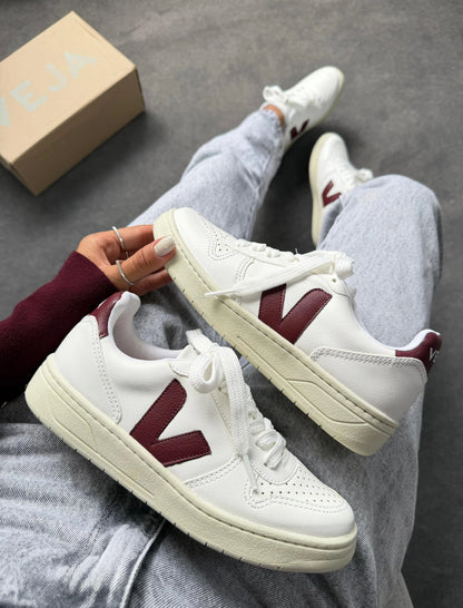 Tenis V10 - Branco Marsala