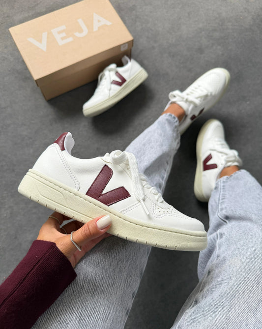 Tenis V10 - Branco Marsala