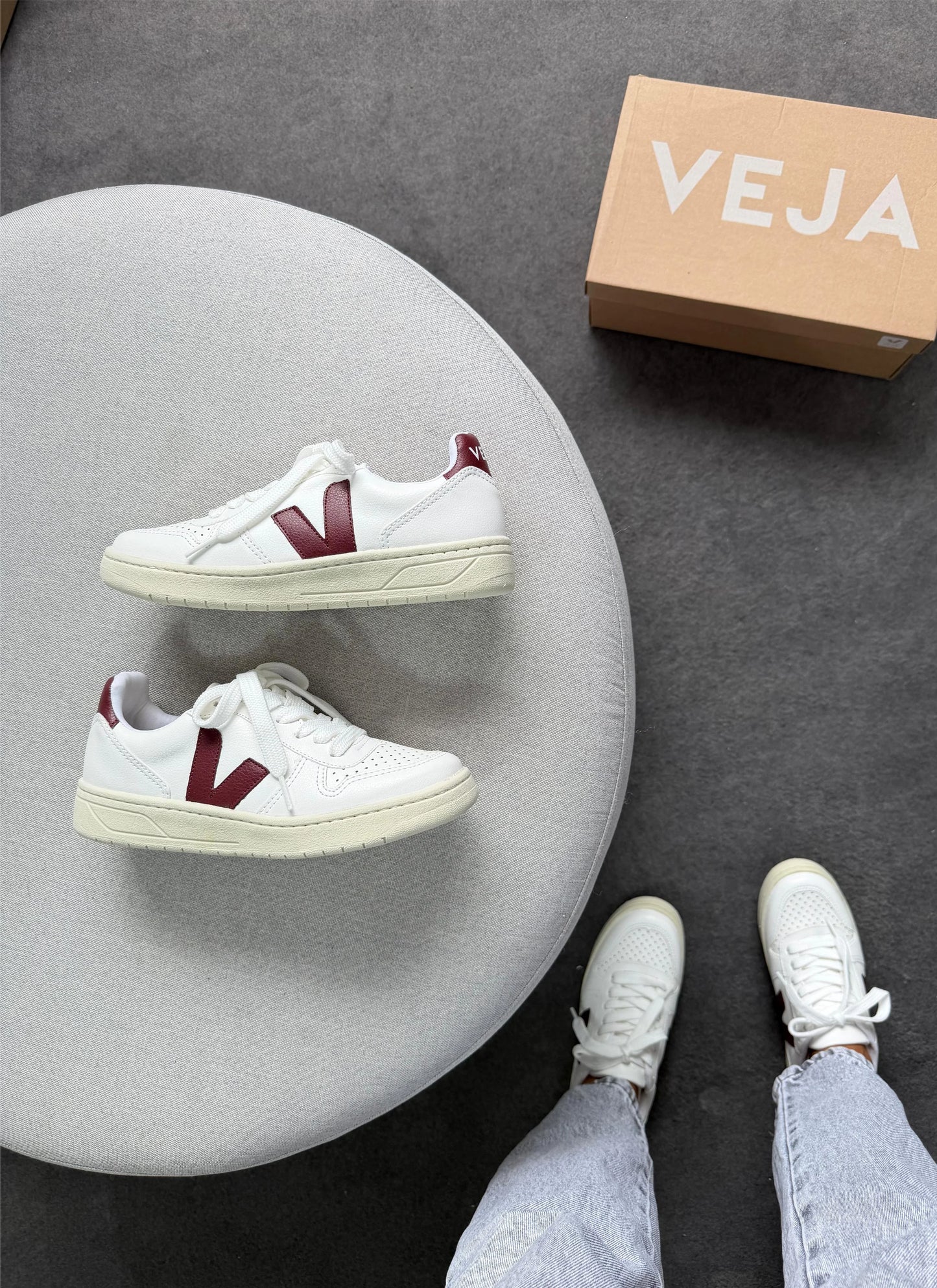 Tenis V10 - Branco Marsala