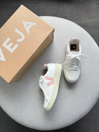 Tenis V10 - Branco Nude