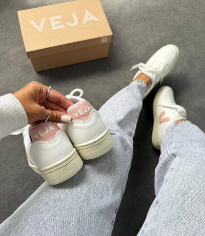 Tenis V10 - Branco Nude