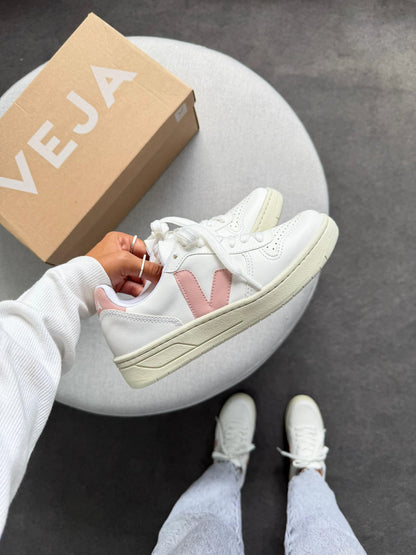 Tenis V10 - Branco Nude